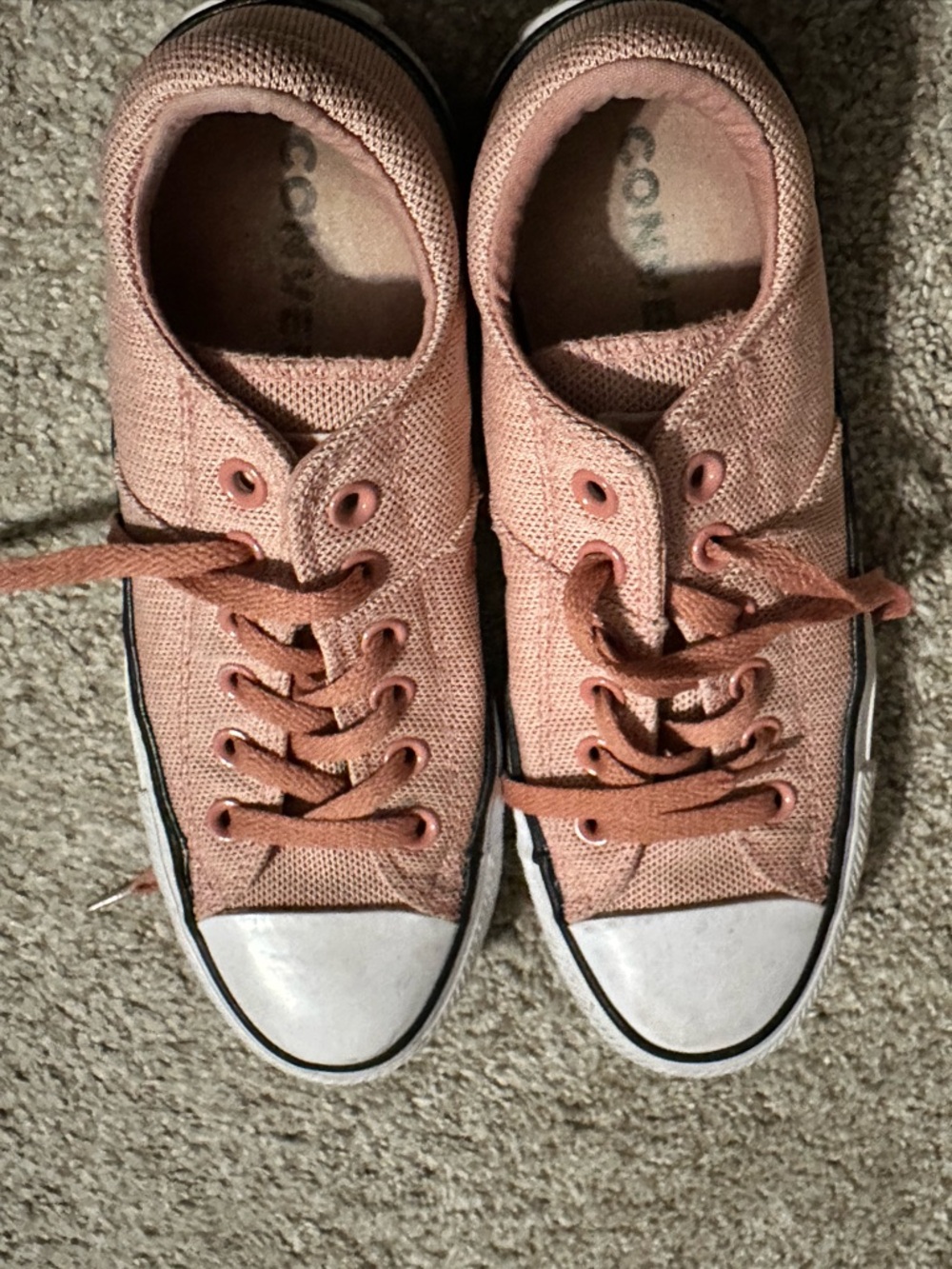 Converse Women’s Dusty salmon color Canvas Low-Top Sneakers